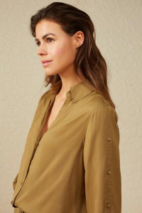 YAYA_Blouse_with_button_detail_on_sleeve